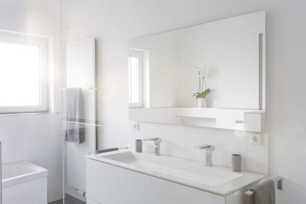 Eenvoudige maar moderne badkamer